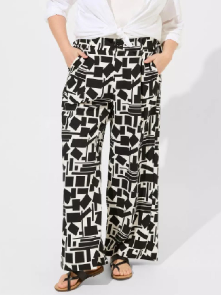 Torrid Geometric Print Wide Leg Pants Size 28 Like New!